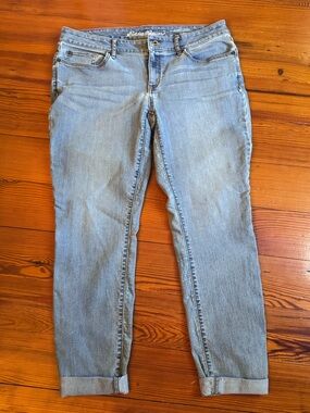 Eddie Bauer Light Blue Women’s Jeans